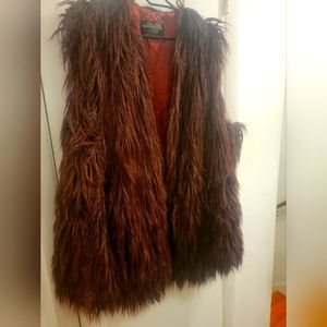 Fur vest